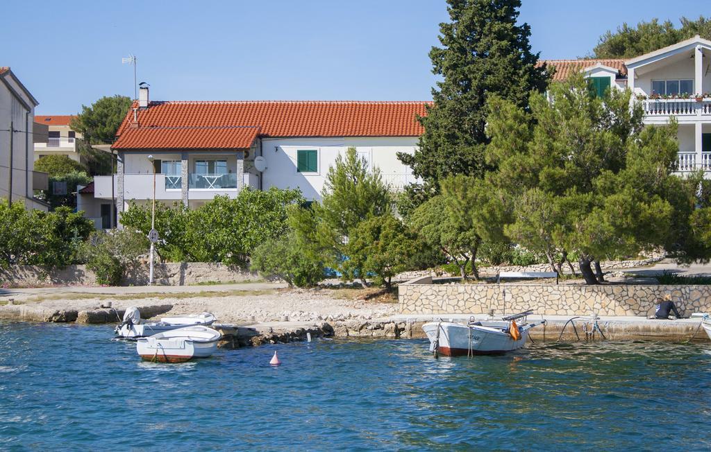Apartments Alisa Brodarica  Bagian luar foto